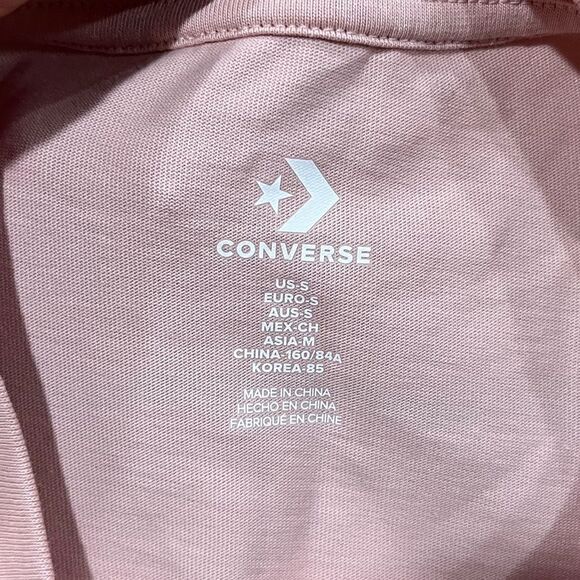 NWOT Converse Chuck Taylor Mountain Graphic T-Shirt Crewneck Light Pink Small - Picture 3 of 6